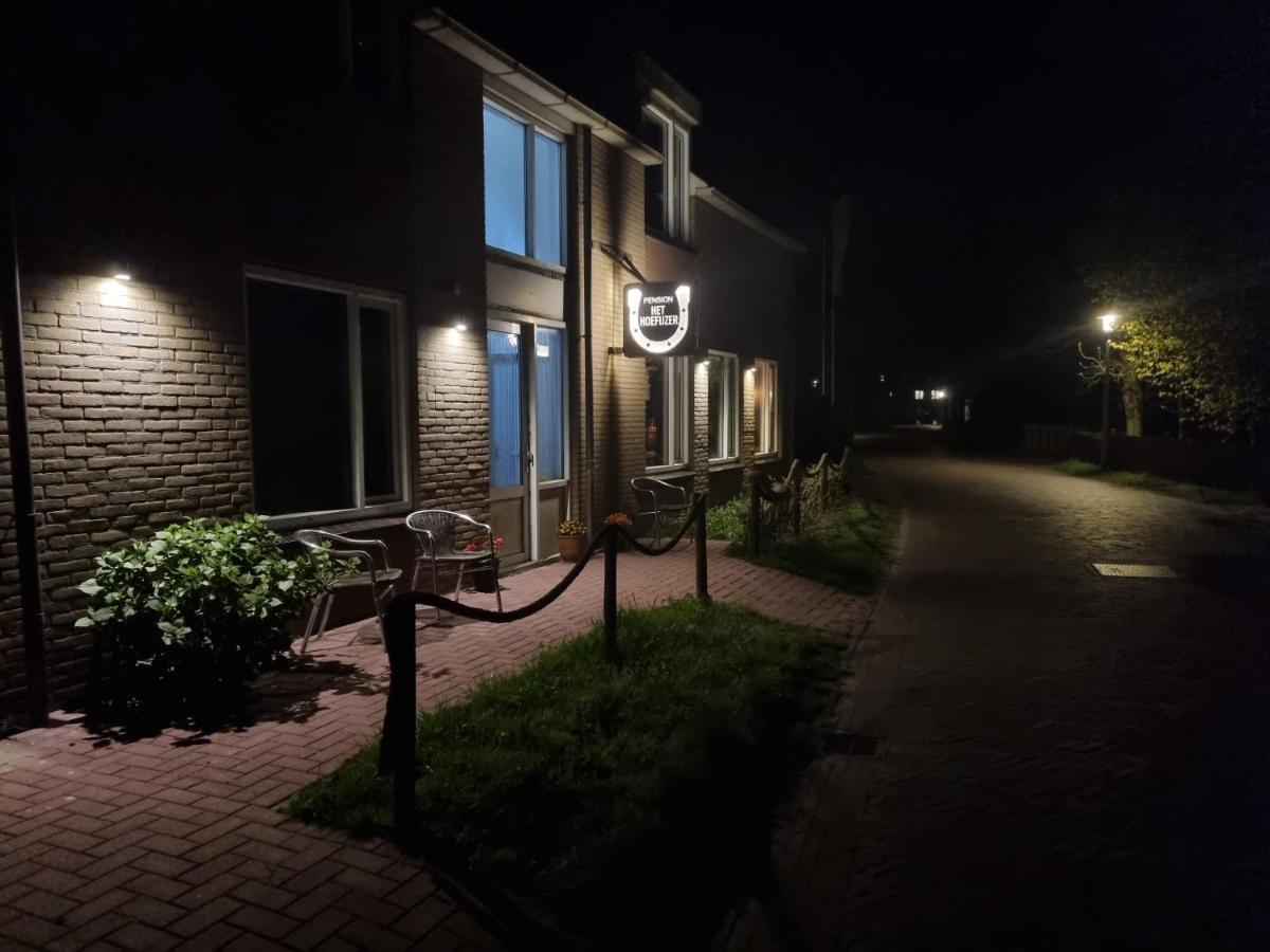 Pension Het Hoefijzer Бюрен Экстерьер фото